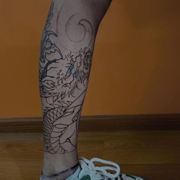 腿部纹身属相是什么生肖