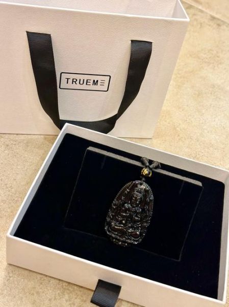 黑曜石生肖属相吊坠（黑曜石生肖吊坠怎样选才旺运？）