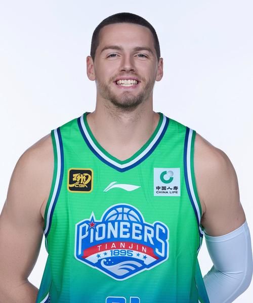 詹姆斯属什么生肖属相的（詹姆斯属什么生肖的）