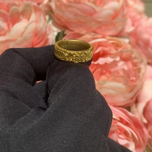 生肖属相金戒指（生肖金戒指怎么选适合2025本命年）