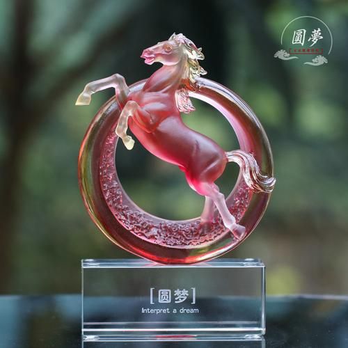 属相马生肖礼物（属马人礼物清单新手不踩雷）