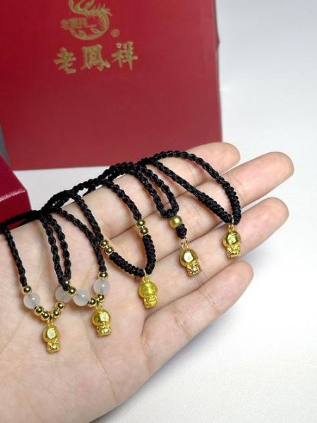 生肖属相编绳项链（入门生肖编绳项链怎么搭配好看）