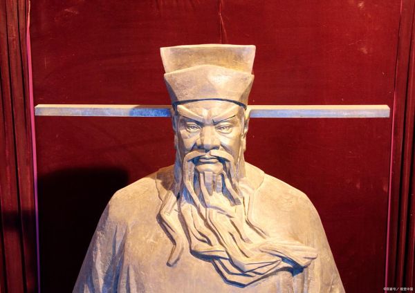 包拯的生肖属相（包拯的生肖属相是什么）