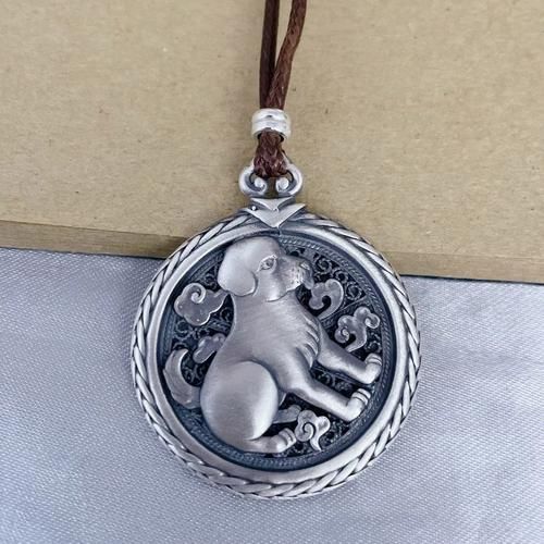 属相牌吊坠 生肖银（最适合新手的生肖银吊坠怎么挑选？）