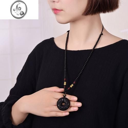 黑曜石戴生肖还是属相（黑曜石佩戴生肖还是属相好？怎么选才对）