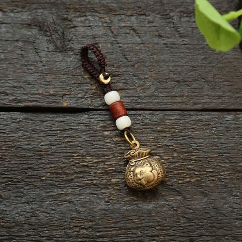 铜生肖属相挂件（铜生肖属相挂件选购避坑指南）