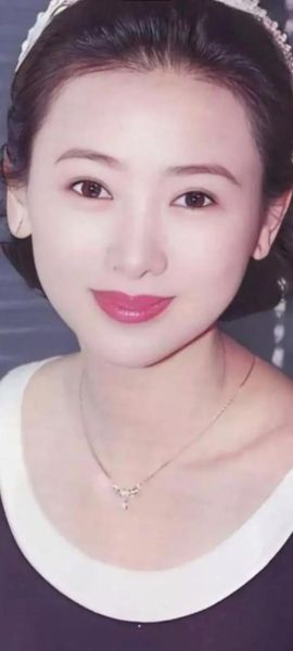 翁虹生肖属相（翁虹生肖属相是什么）