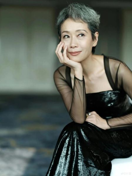 叶童属于什么生肖属相（叶童属什么生肖？看完一目了然）