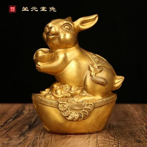 生肖属相工艺品（生肖属相工艺品摆在哪里最招财）