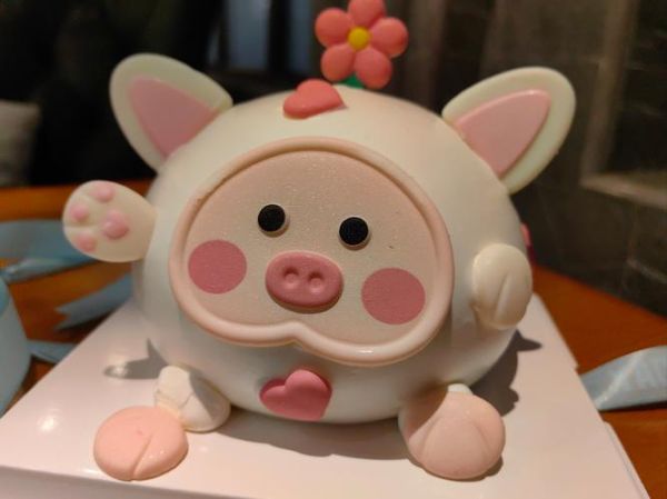 生肖猪属相蛋糕图片（生肖猪属相蛋糕图片大全）