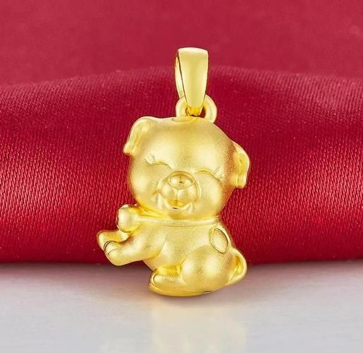 属相狗佩戴的生肖金饰(属狗人戴什么生肖金饰最旺财)