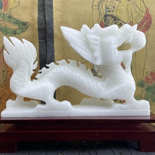 玉石生肖属相摆件（玉石生肖属相摆件怎么选？小白避坑指南🐉）