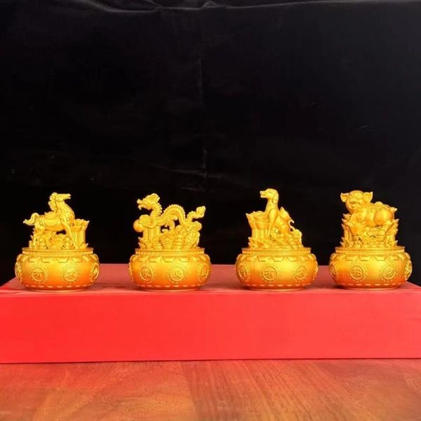 生肖属相摆台（生肖属相摆台怎么摆放招财？）