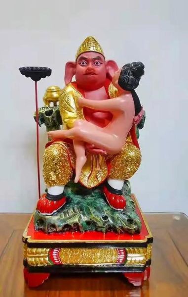 诸葛猪哥什么生肖属相(诸葛猪哥属什么生肖?)