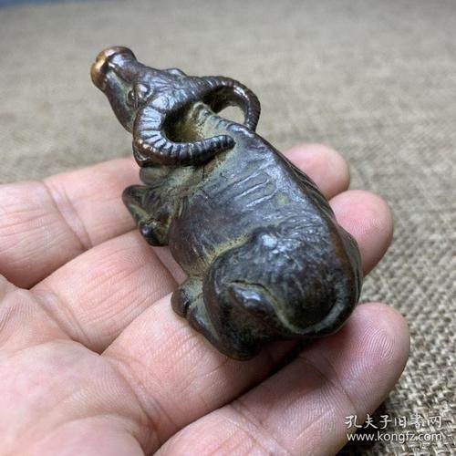 金属生肖属相摆件（金属生肖属相摆件怎么选才不走弯路？）