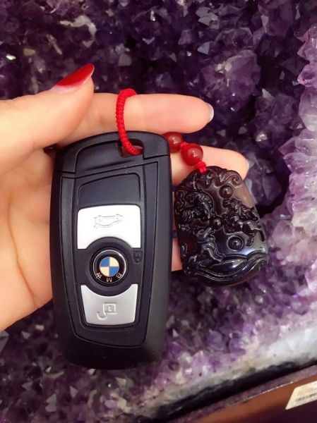 哪些生肖之间属相合(鼠和什么生肖三合六合贵人最多)