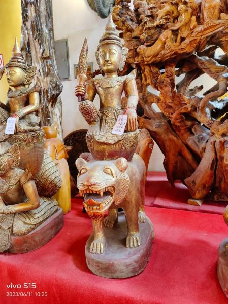 缅甸人的生肖属相（🎯缅甸生肖属相是龙吗？）