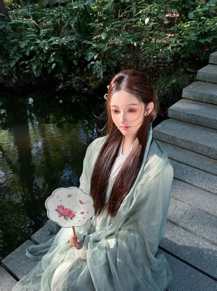 都美竹属相是什么生肖（都美竹属什么生肖一看就懂）