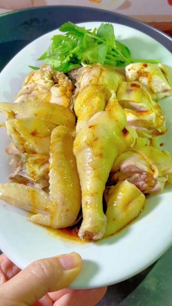 蒸属相生肖鸡做法（蒸属相生肖鸡做法（寓意吉祥🐓））