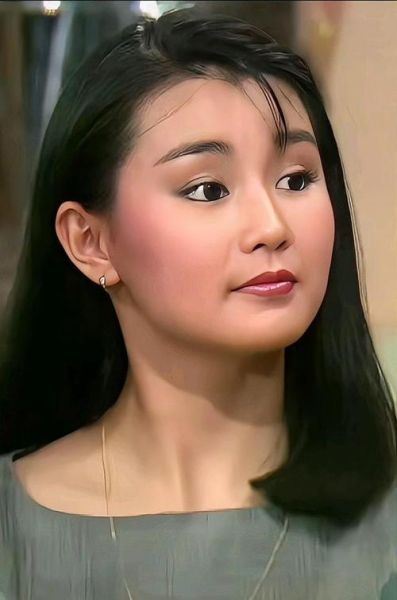 张曼玉生肖属相（张曼玉生肖属相是什么）