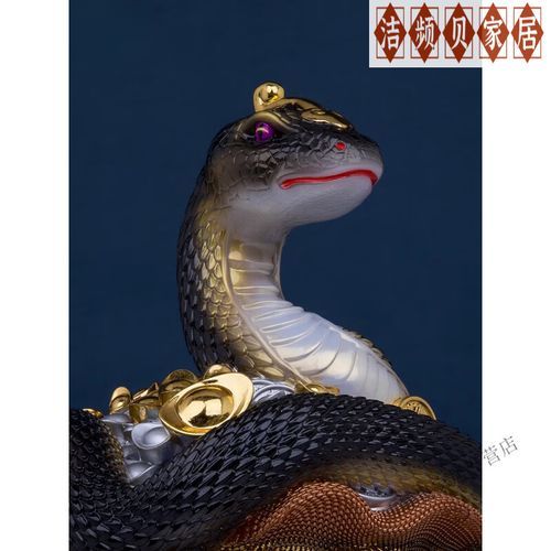 蛇的生肖属相雕像(生肖蛇手工雕像怎么挑)