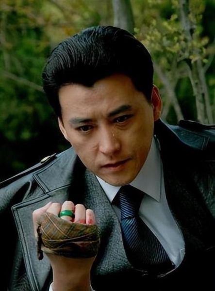 刘小峰是什么生肖属相（刘小峰属什么生肖属相？）